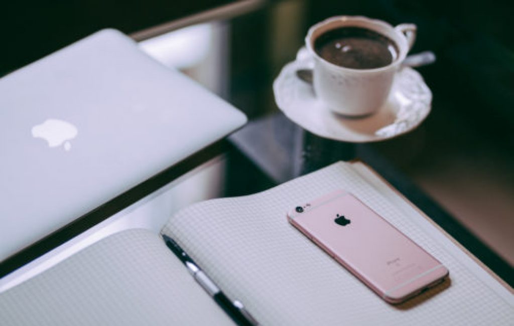 StockSnap_ASZFYY6LWR