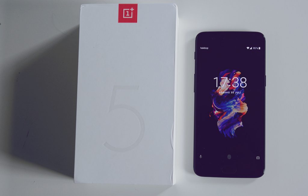 oneplus5-recension-feat